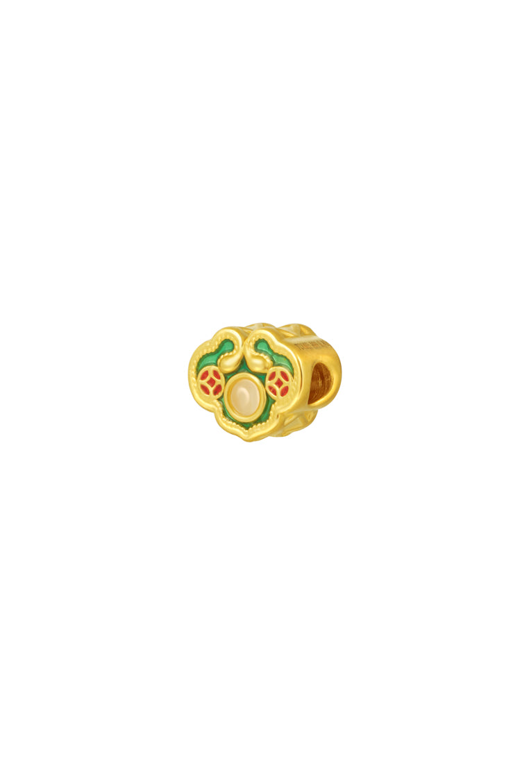 TOMEI Nephrite With Enamel Charm, Yellow Gold 999