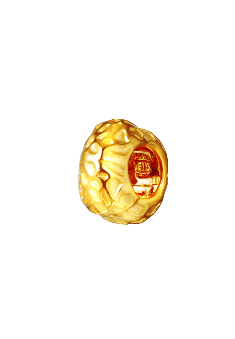 TOMEI Chomel Charm Of Fortune, Yellow Gold 916