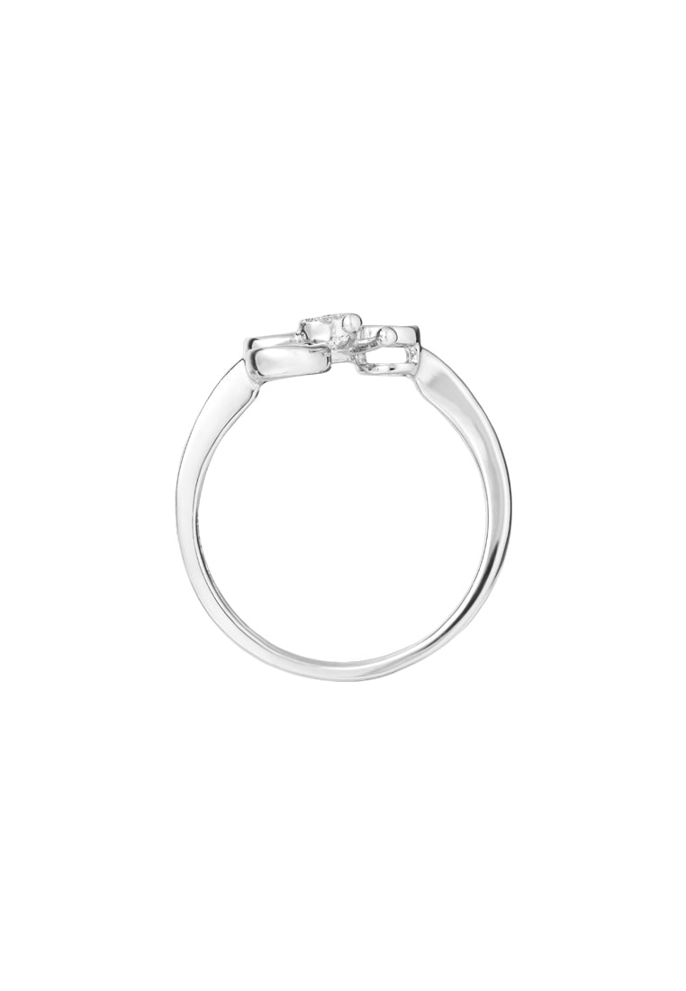 TOMEI Minimalist Butterfly Diamond Ring, White Gold 375