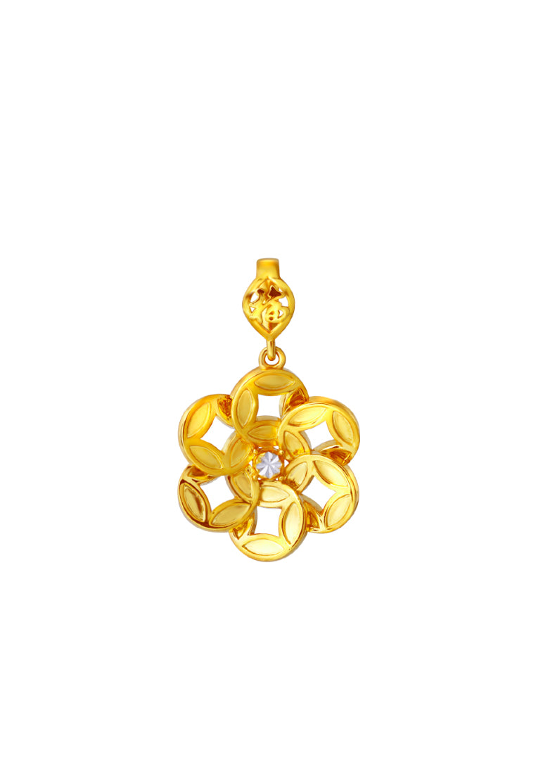 TOMEI Good Luck Pendant, Yellow Gold 916