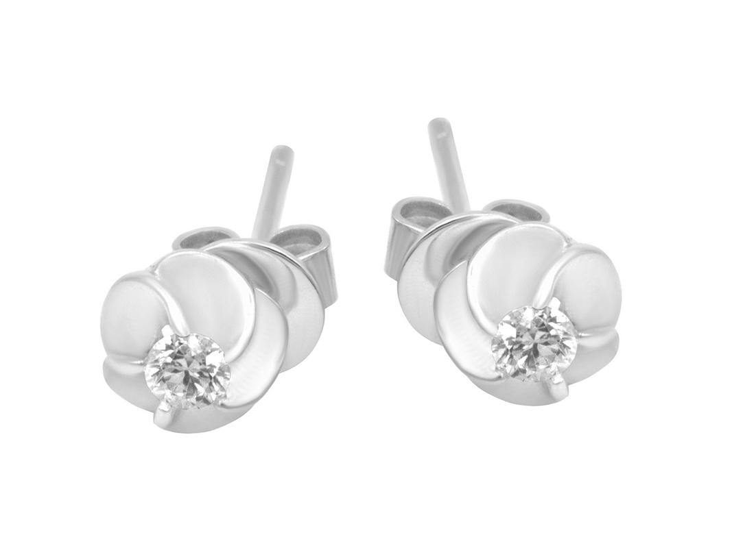 Swirl Flower Diamond Earrings | Tomei White Gold 375 (9K) (E1155)