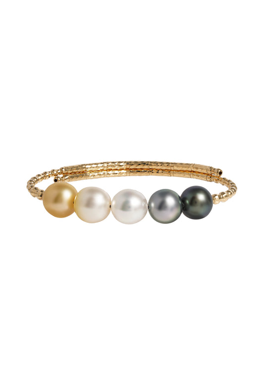 TOMEI Luminous Pearl Bangle, Yellow Gold 750