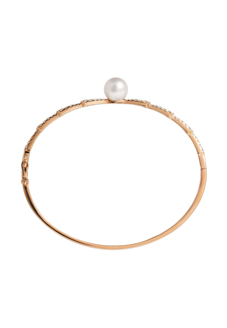 TOMEI Luminous Akoya Pearl Bangle, Yellow Gold 750