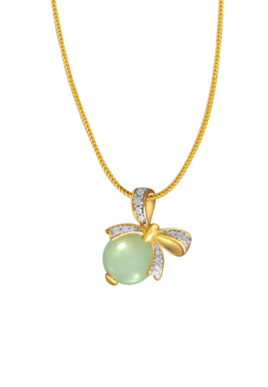 TOMEI Diamond Cut Collection, The Ribbon Jade Pendant, Yellow Gold 916