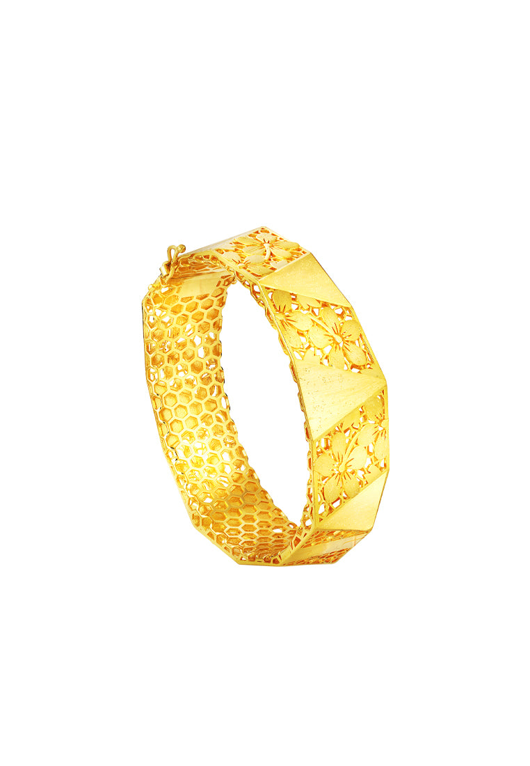 TOMEI Sri Puteri, The Kerawang Series Bangle, Yellow Gold 916