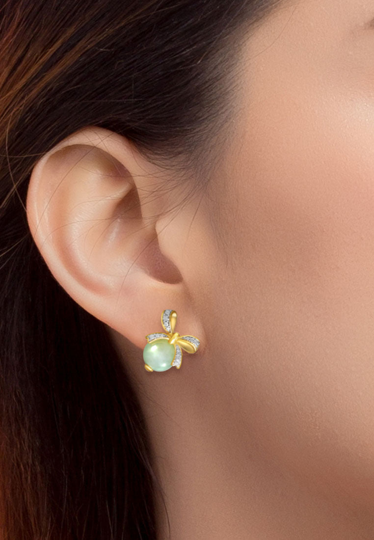 TOMEI Diamond Cut Collection, The Ribbon Jade Earrings, Yellow Gold 916