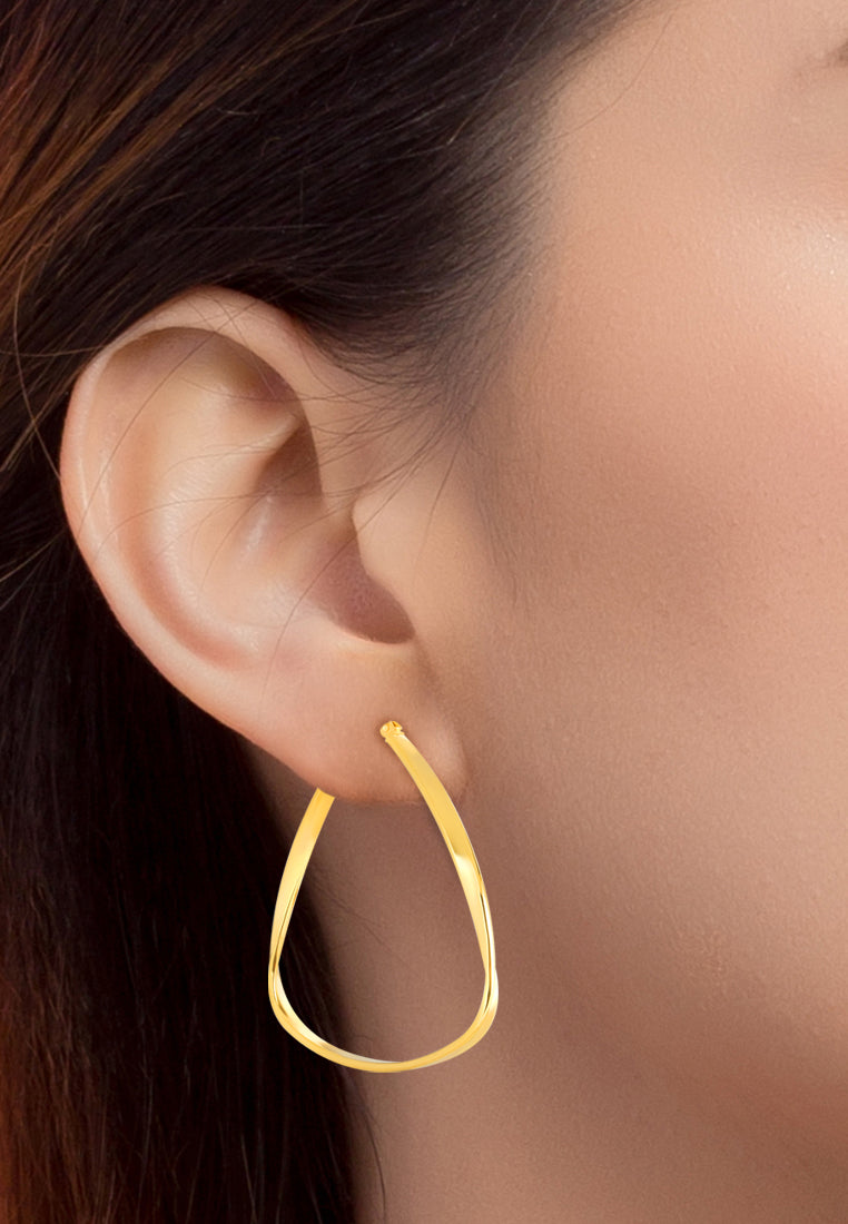 TOMEI Lusso Italia Triangle Loop Earrings, Yellow Gold 916