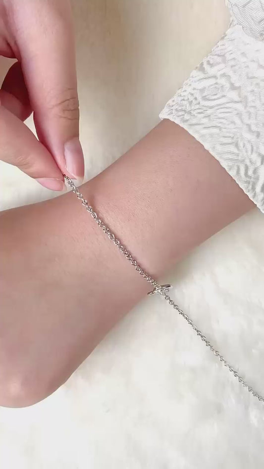 TOMEI Twinkling Apple Diamond Bracelet, White Gold 750
