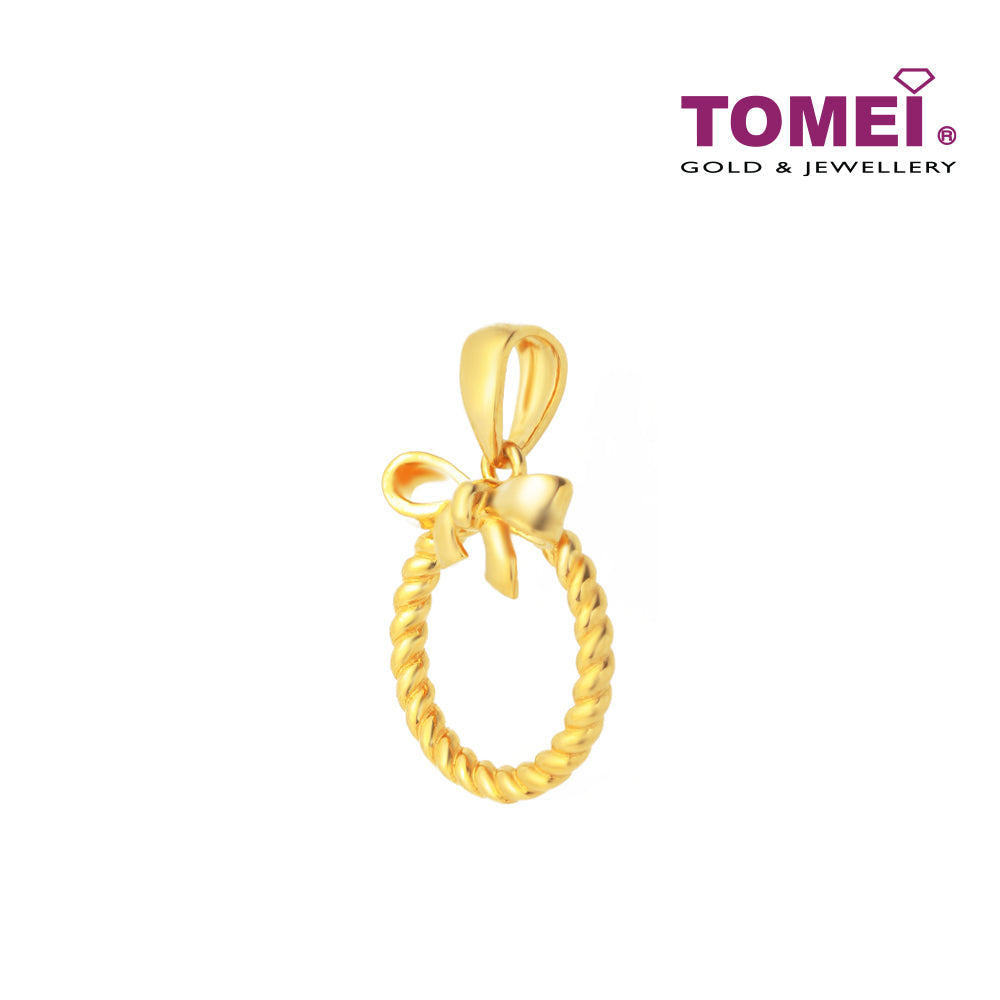 TOMEI Wreath with Ribbon Pendant, Yellow Gold 916