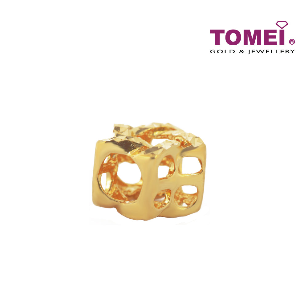 TOMEI Golden Star Charm, Yellow Gold 916
