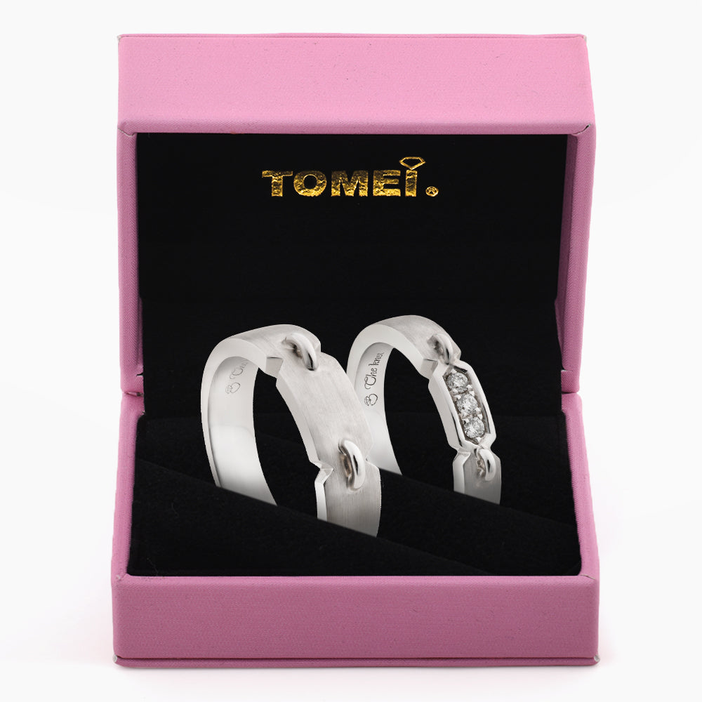 Tomei White Gold 750 (18K) "The Knot" Wedding Rings (R3701 / R3702)