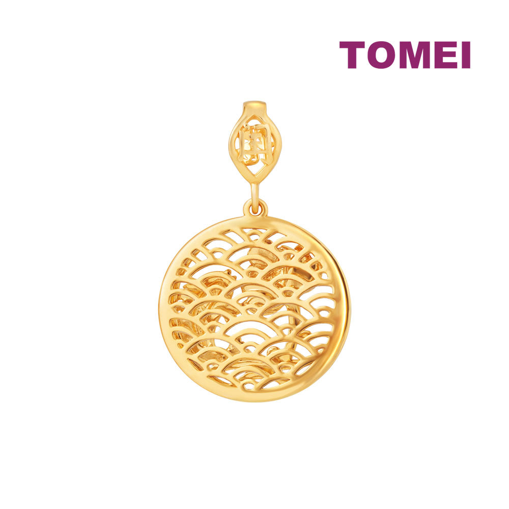 TOMEI Lucky Carp in the Water Pendant, Yellow Gold 916