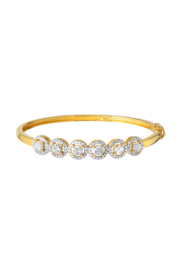 1100x762px_30Oct_0066_DC-YG1482B-2C TOMEI Diamond Cut Collection Enchanting Bangle, Yellow Gold 916