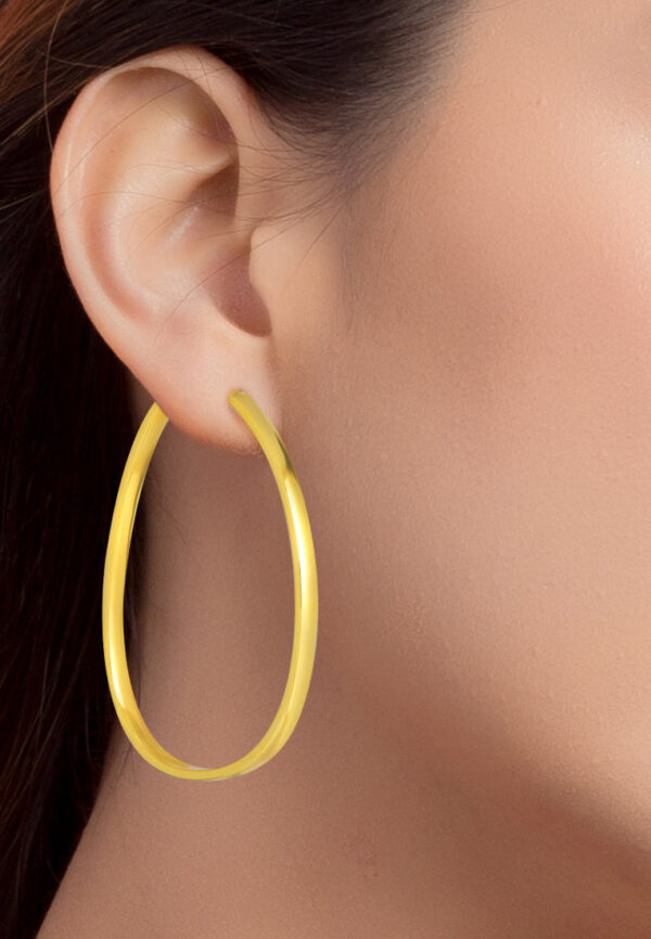 1100x762px_9July_0022_XXTE14449-SL-1C TOMEI Lusso Italia Modern Loop Earrings, Yellow Gold 916