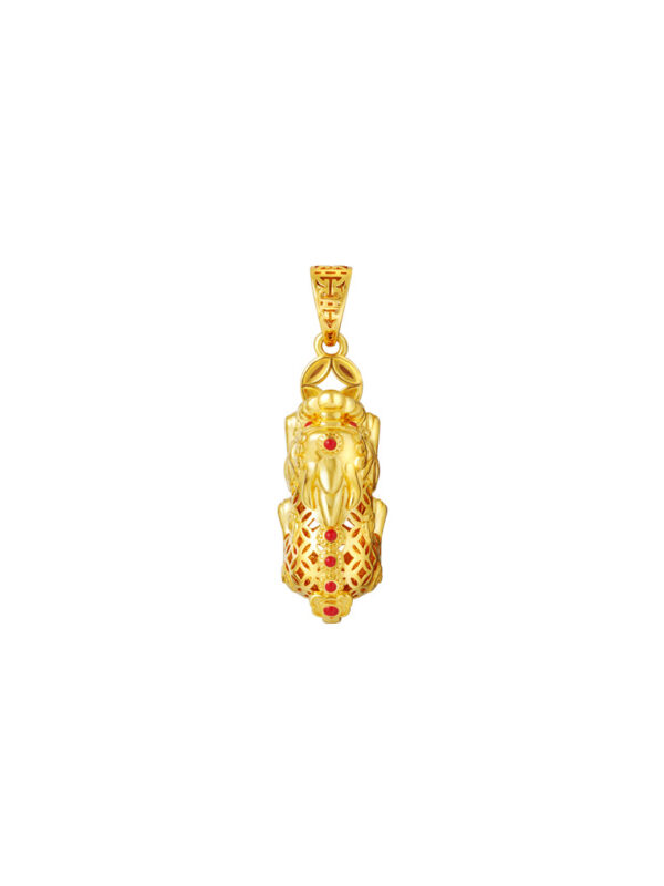 202412270717499371878c9b84264f1158cd2e8fd97869 TOMEI PiXiu Pendant, Yellow Gold 916