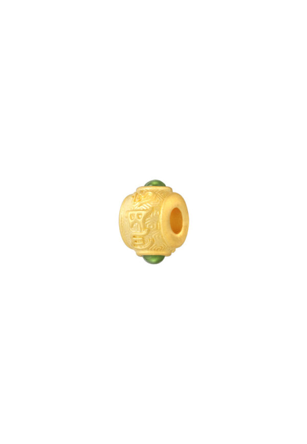 TOMEI Chomel Collection Nephrite LuLu Tong Charm, Yellow Gold 999