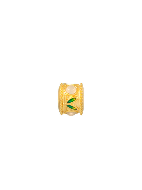 TOMEI Nephrite LuLu Tong Charm, Yellow Gold 999