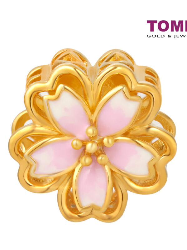CNYGOLD_1000px_0012_AY0056109 TOMEI Pinkish White Flower Charm, Yellow Gold 916