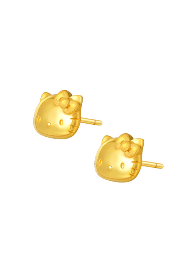 HK-YG1322E-1C-1 TOMEI X SANRIO Winter Wonders Hello Kitty Earrings, Yellow Gold 916