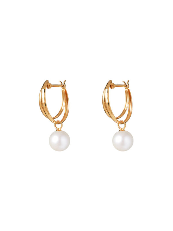 NTomei_0029_Sony_23232.psdcopy TOMEI Akoya Pearl Earrings, Yellow Gold 750