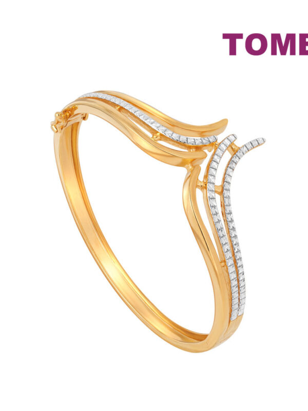 Sony_28464 TOMEI Diamond Cut Collection Vogue Style Bangle, Yellow Gold 916