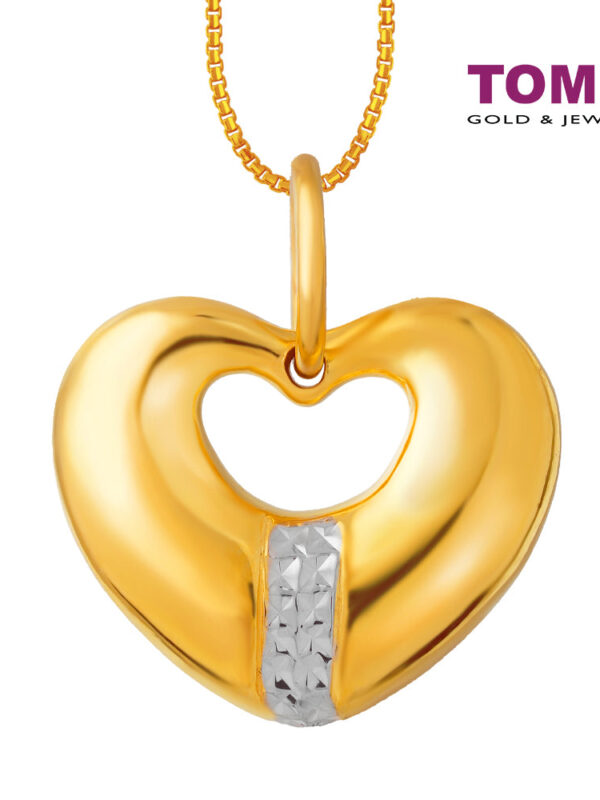 1000px_0005_9P-P6572B-2C TOMEI The Cuore Pendant, Yellow Gold 916