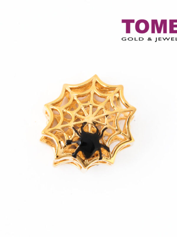 1000x1000_9P0597219_2 TOMEI Trickster Spider Spooky Web Charm, Yellow Gold 916