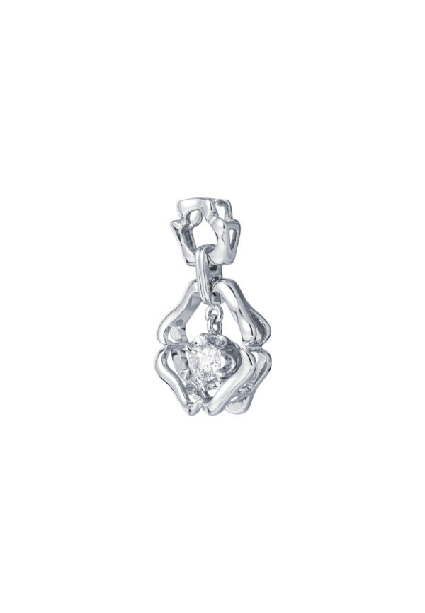Tomei_0025_Sony_47441_D90027074.psd_59d28315-afca-464d-ad75-7e587135e43c TOMEI Spiritual Flower Diamond Pendant, White Gold 375