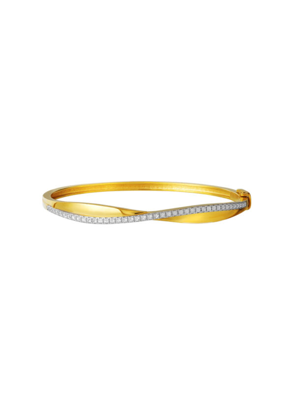 762x1100_0028_Sony_60652DC-YG1741B-2C_2-1 TOMEI Diamond Cut Collection Bangle, Yellow Gold 916