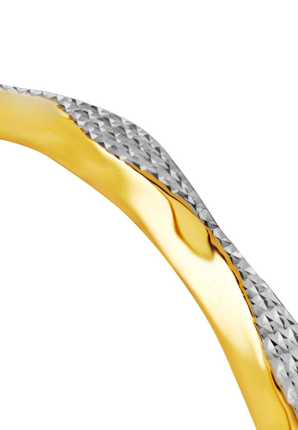 1100x762_0003_9L-SG6390-2C_3 TOMEI Dual-Tone Bangle, Yellow Gold 916