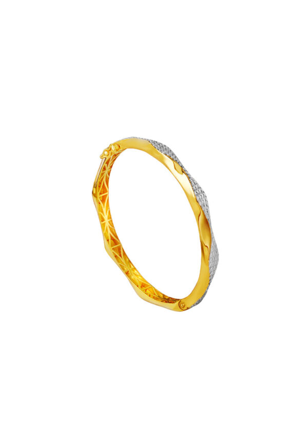 1100x762_0005_9L-SG6390-2C TOMEI Dual-Tone Bangle, Yellow Gold 916