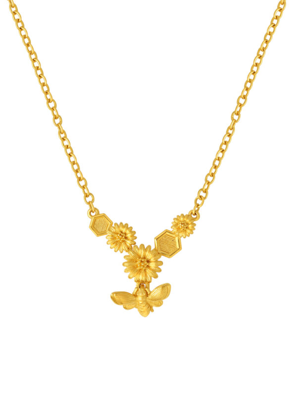 1100x762_0009_111N2957 TOMEI x Prima Honey Bee Necklace, Yellow Gold 999