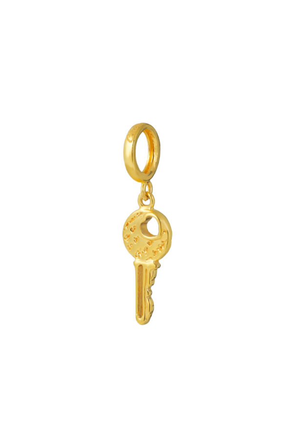 TOMEI Chomel Collection Key Charm, Yellow Gold 916