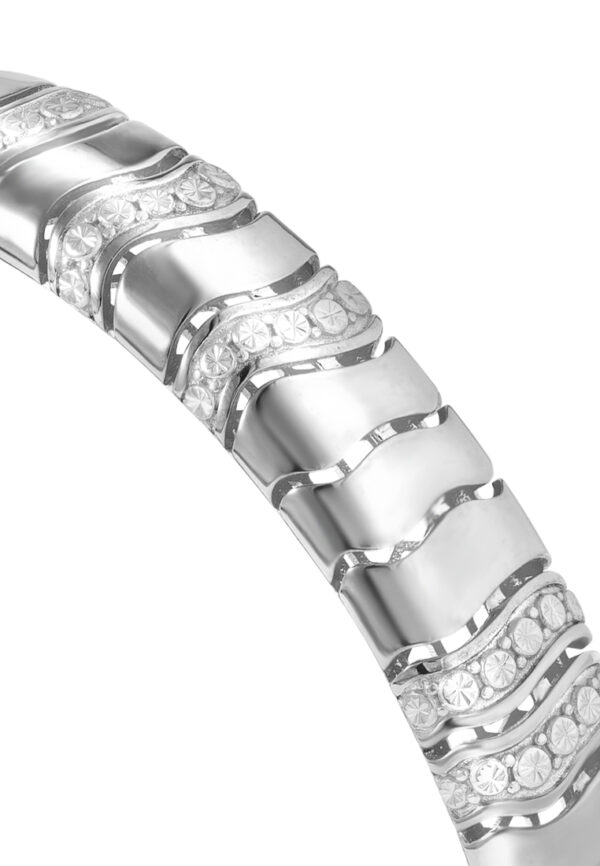 TOMEI Diamond Cut Collection Bangle, Yellow Gold 916