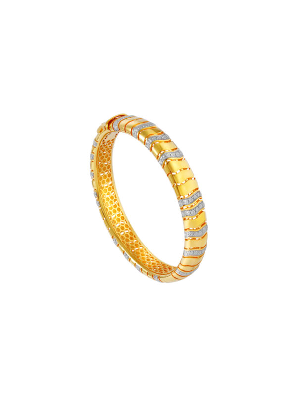 TOMEI Diamond Cut Collection Bangle, Yellow Gold 916