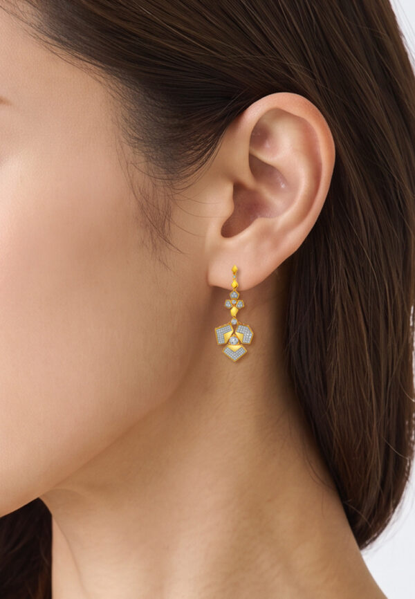 TOMEI Diamond Cut Collection Earrings, Yellow Gold 916