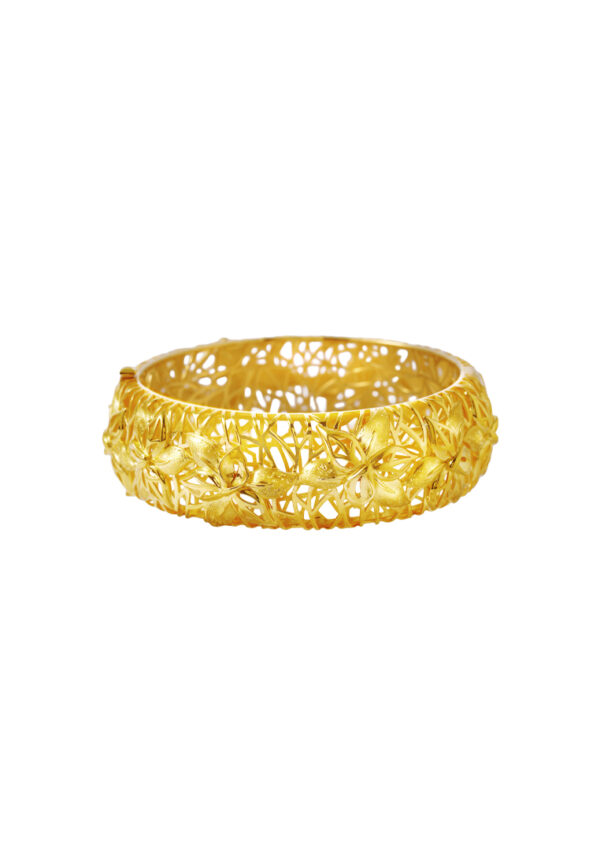 TOMEI Sri Puteri Collection Bangle, Yellow Gold 916