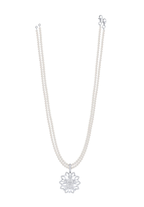 TOMEI Diamond Pendant, White Gold 750