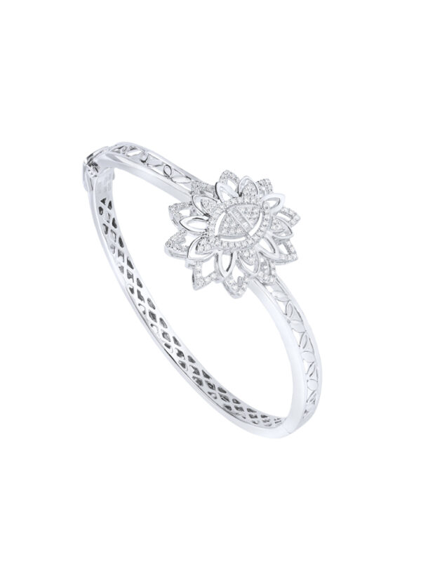 TOMEI Diamond Bangle, White Gold 750